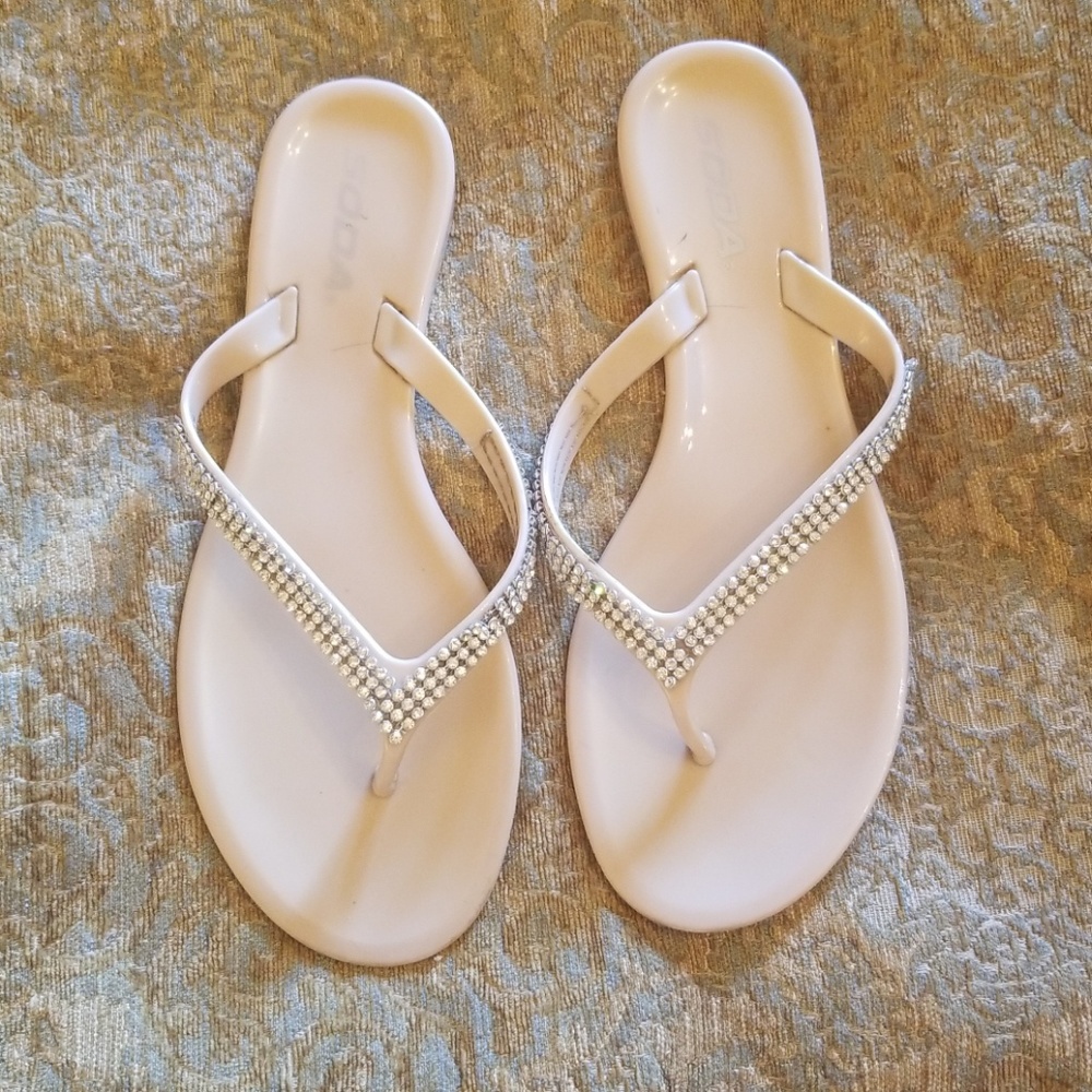 Girls rhinestone sandals, size 3